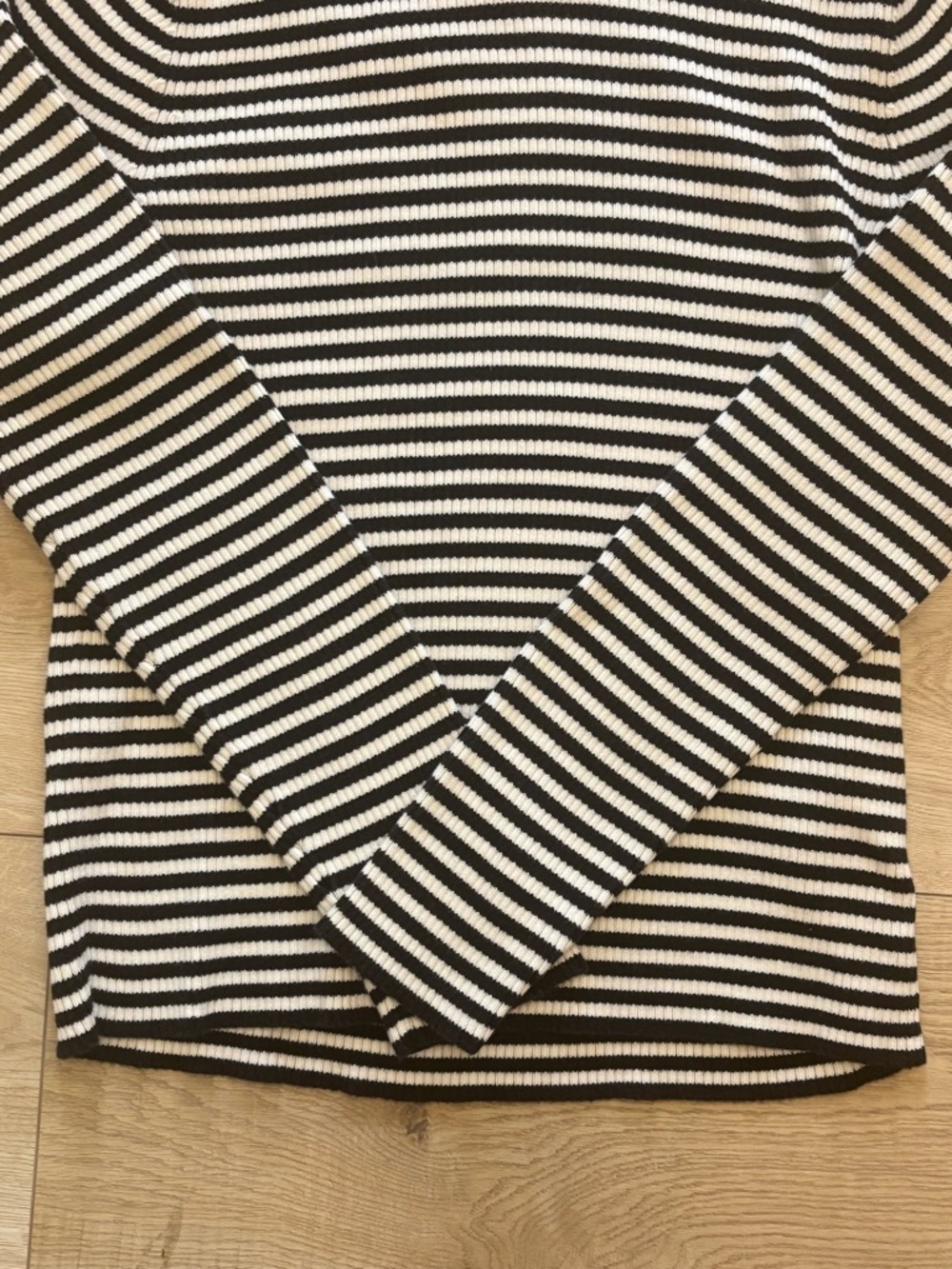Ralph Lauren Preppy Black & White Striped Chunky Knit Turtleneck Sweater Ribbed - Picture 7 of 10